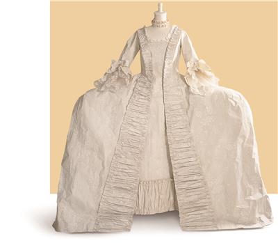 Isabelle de Borchgrave Paper Dress 5527